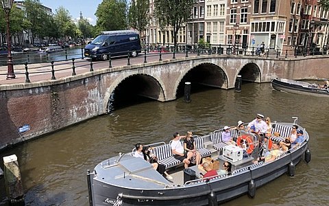 Open boat Amigo Amsterdam