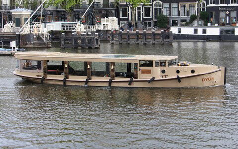 Canal boat Dyos Amsterdam