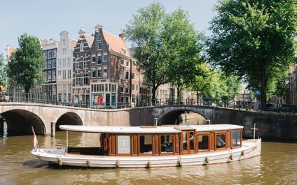 Canal boat Ondine Amsterdam