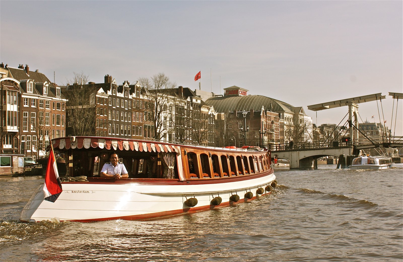 Canal boat Soeverein