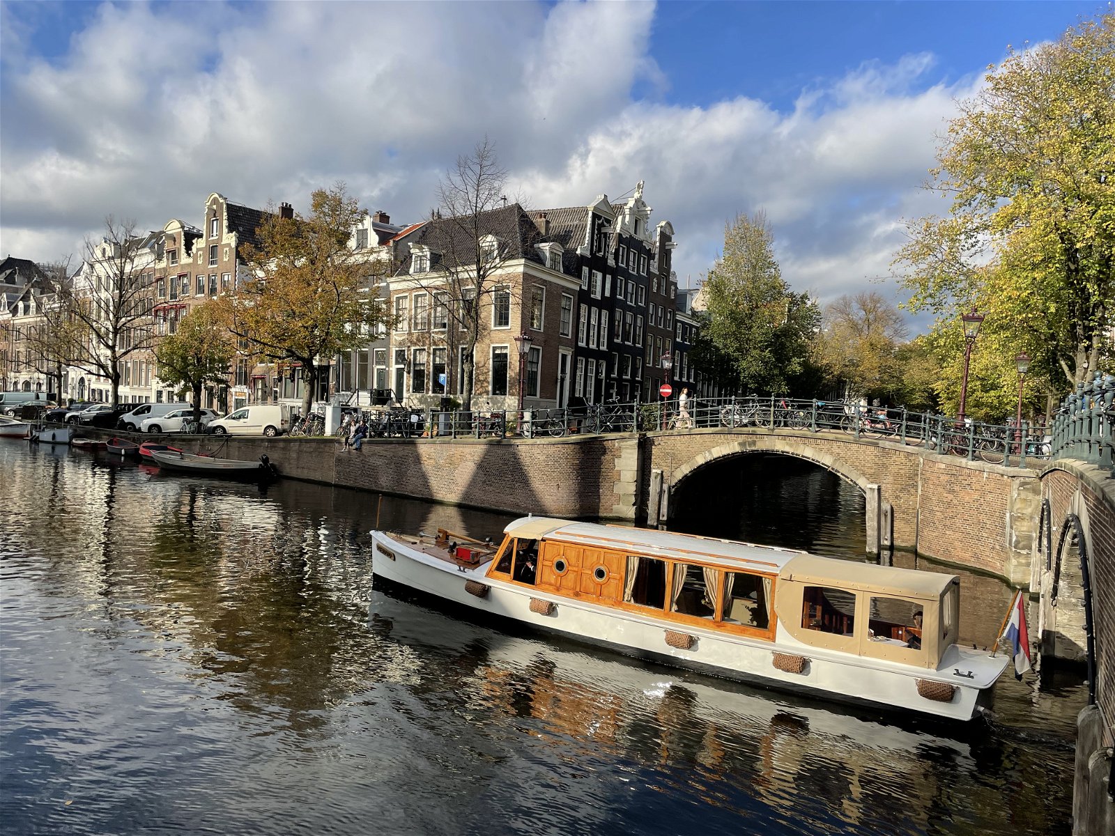 Canal boat Roerdomp on the Keizersgracht