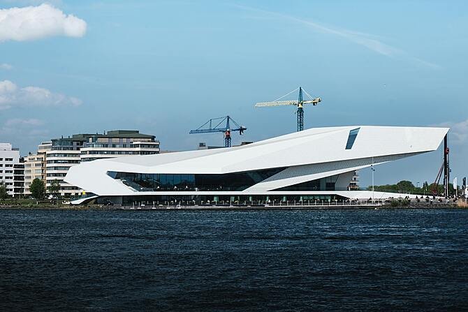 Amsterdam Boats Vaarroute Havenwater (IJ) en Amstel header image